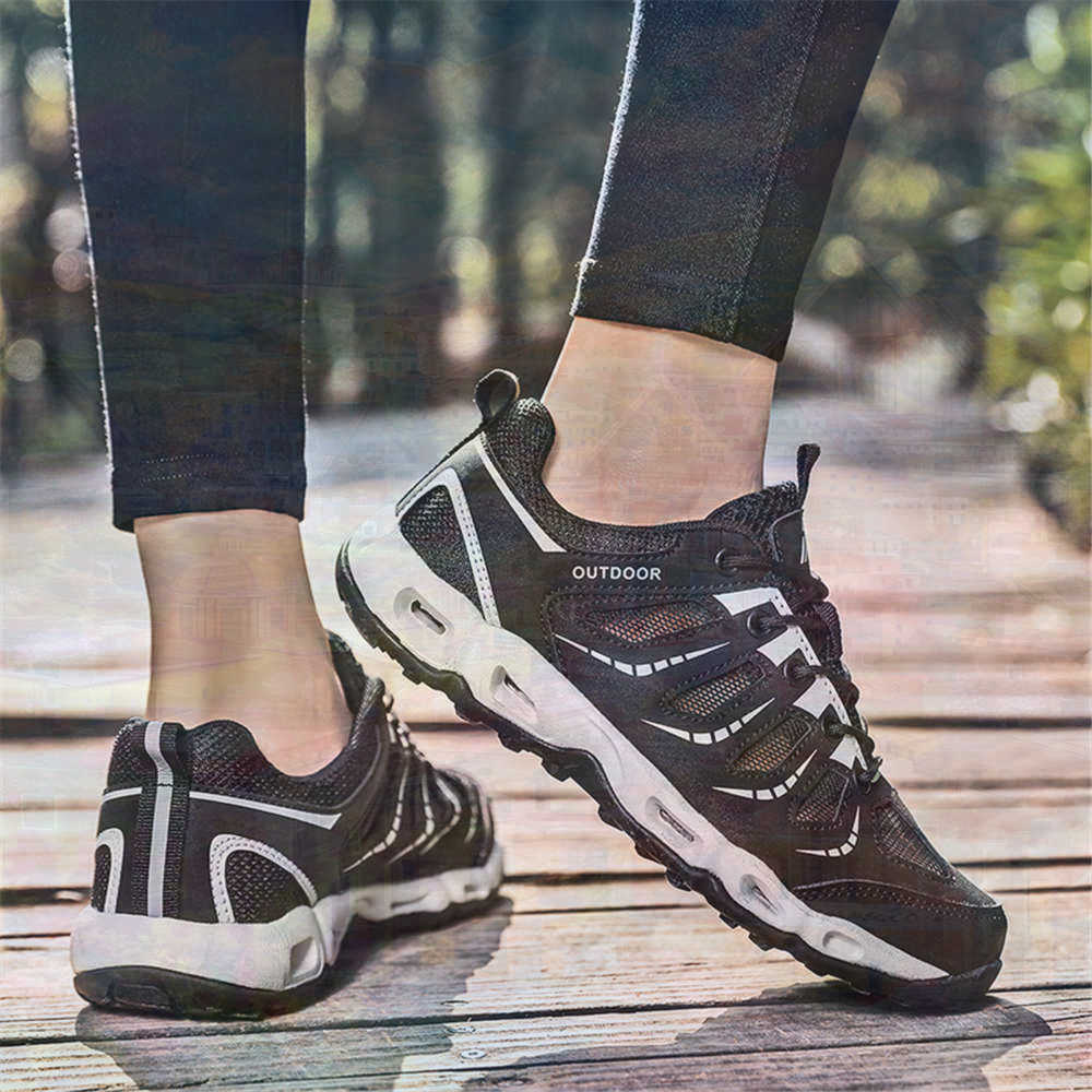 Sumer Round Tip Silver Sneaker - Outdoor Lighting Year Round 评论和价格